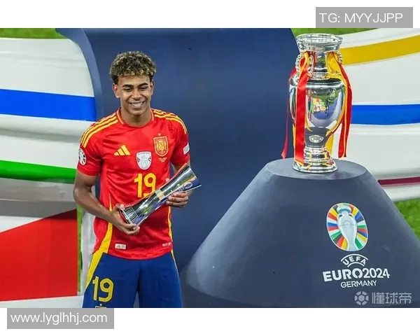 足球八大巨星集结 聚焦世界顶级球员的巅峰对决与荣耀时刻 足球八大巨星集结 聚焦世界顶级球员的巅峰对决与荣耀时刻