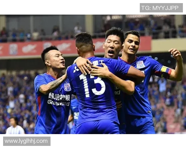 足球巨星赛场突发喷嚏瞬间引全场惊呼引发网友热议讨论不断 足球巨星赛场突发喷嚏瞬间引全场惊呼引发网友热议讨论不断